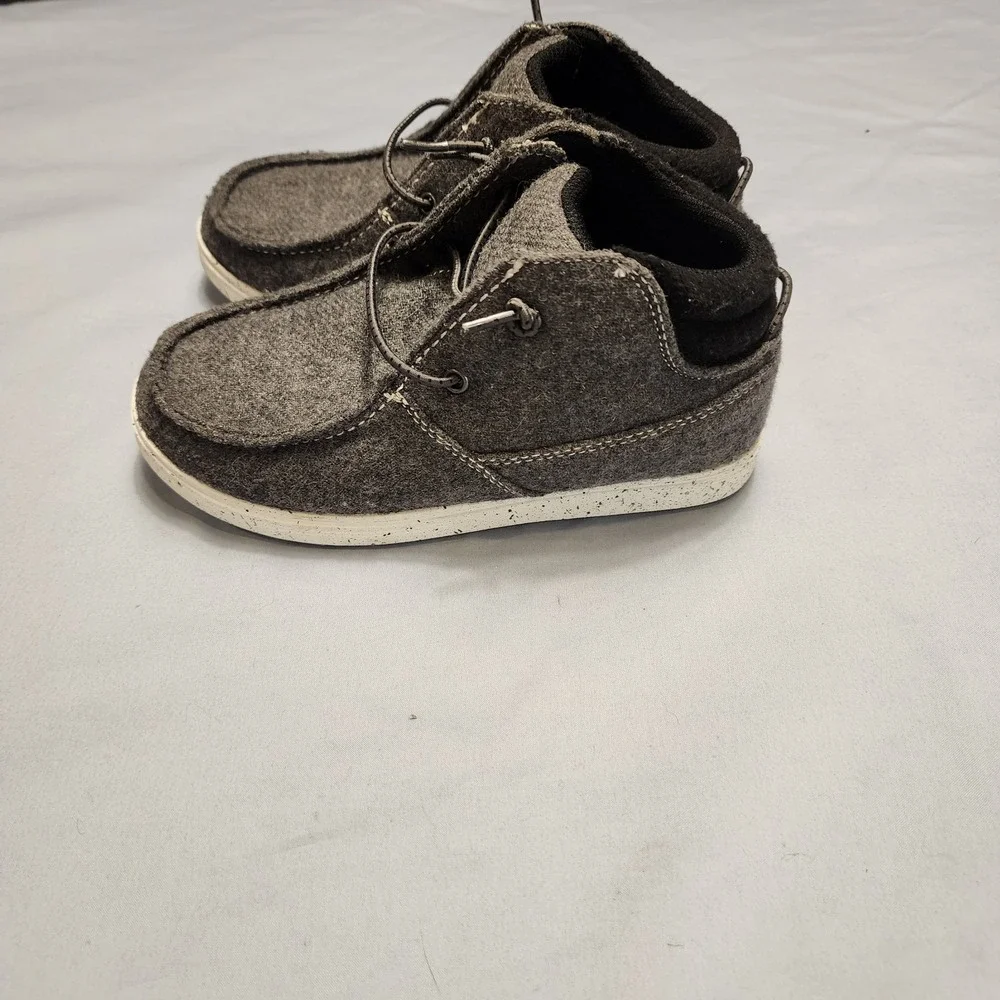 Nordstrom Rack Boys Size 12M Gray Slip On Shoes No Tie‎ Loafer Wally Casual